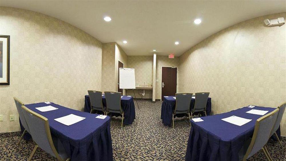 Holiday Inn Express & Suites San Antonio West Sea World Area By Ihg Экстерьер фото