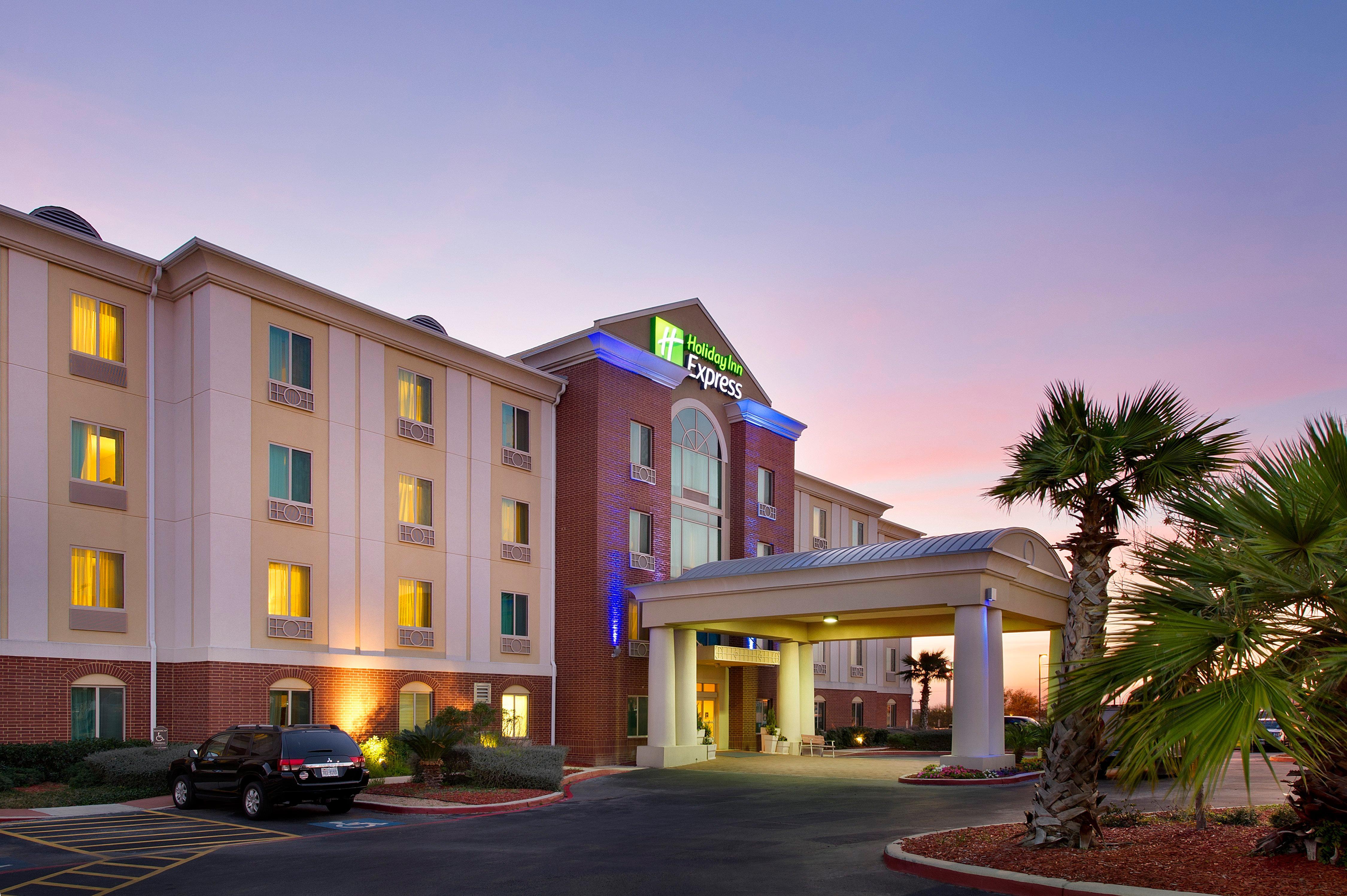 Holiday Inn Express & Suites San Antonio West Sea World Area By Ihg Экстерьер фото