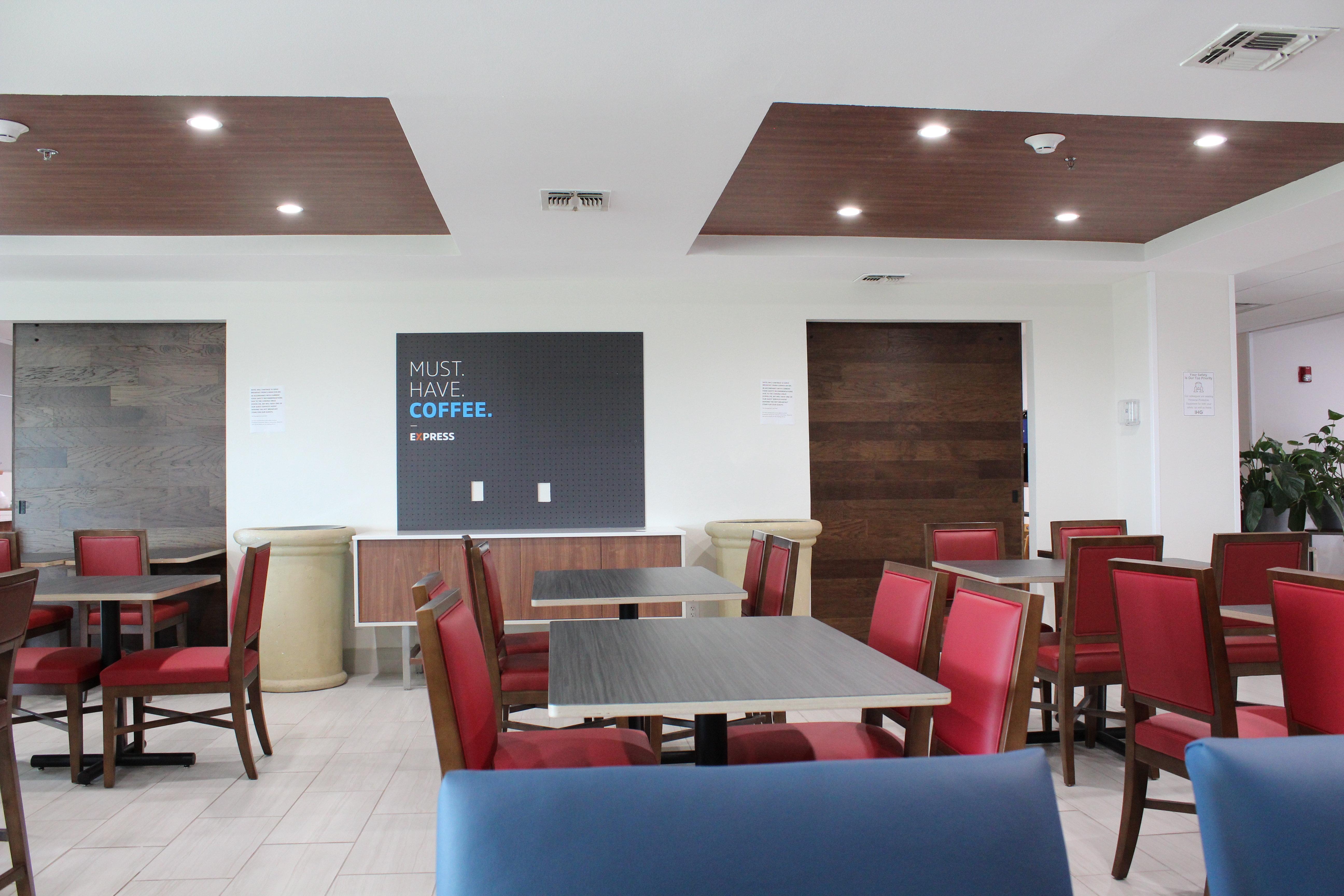 Holiday Inn Express & Suites San Antonio West Sea World Area By Ihg Экстерьер фото