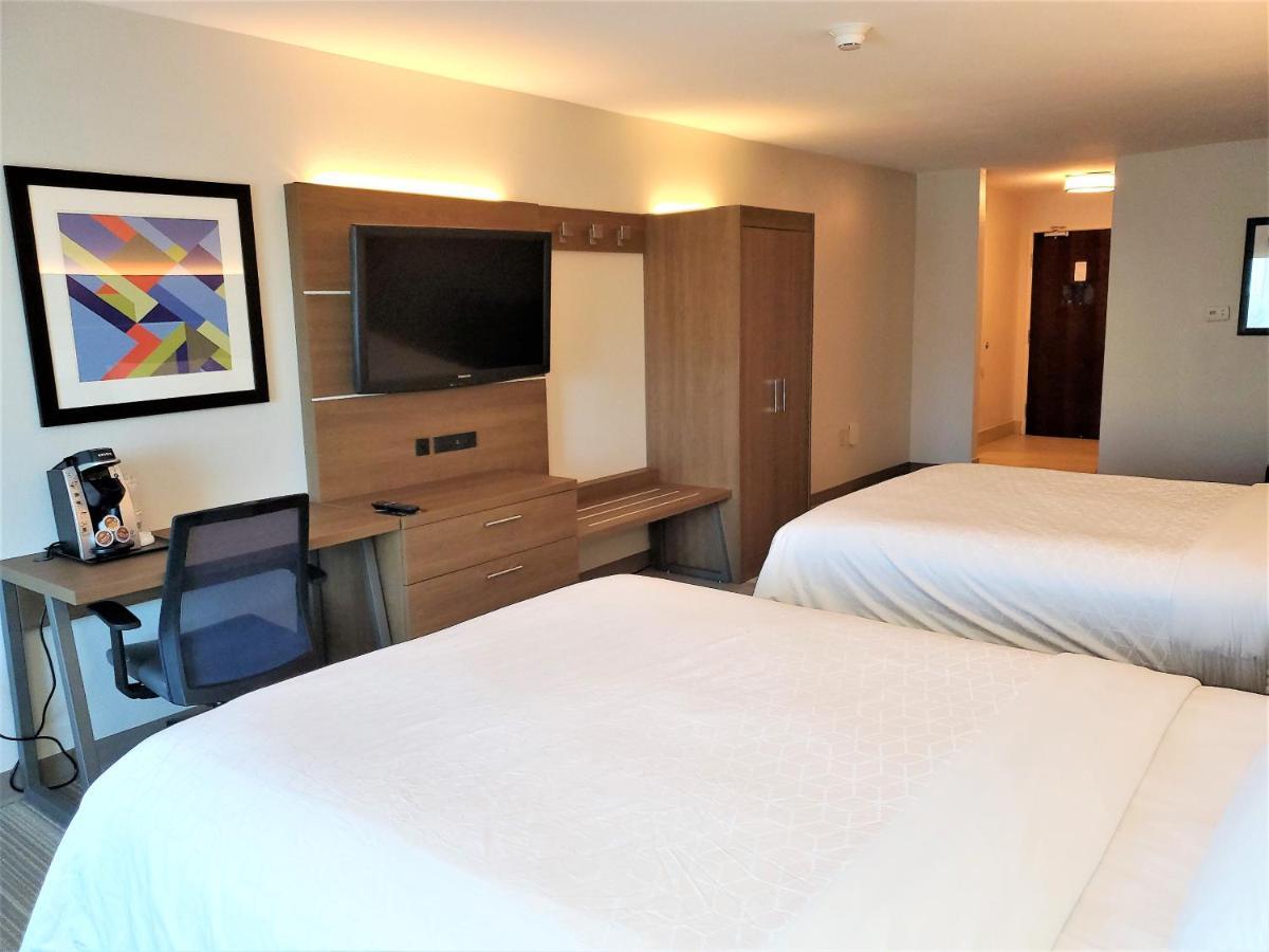 Holiday Inn Express & Suites San Antonio West Sea World Area By Ihg Экстерьер фото