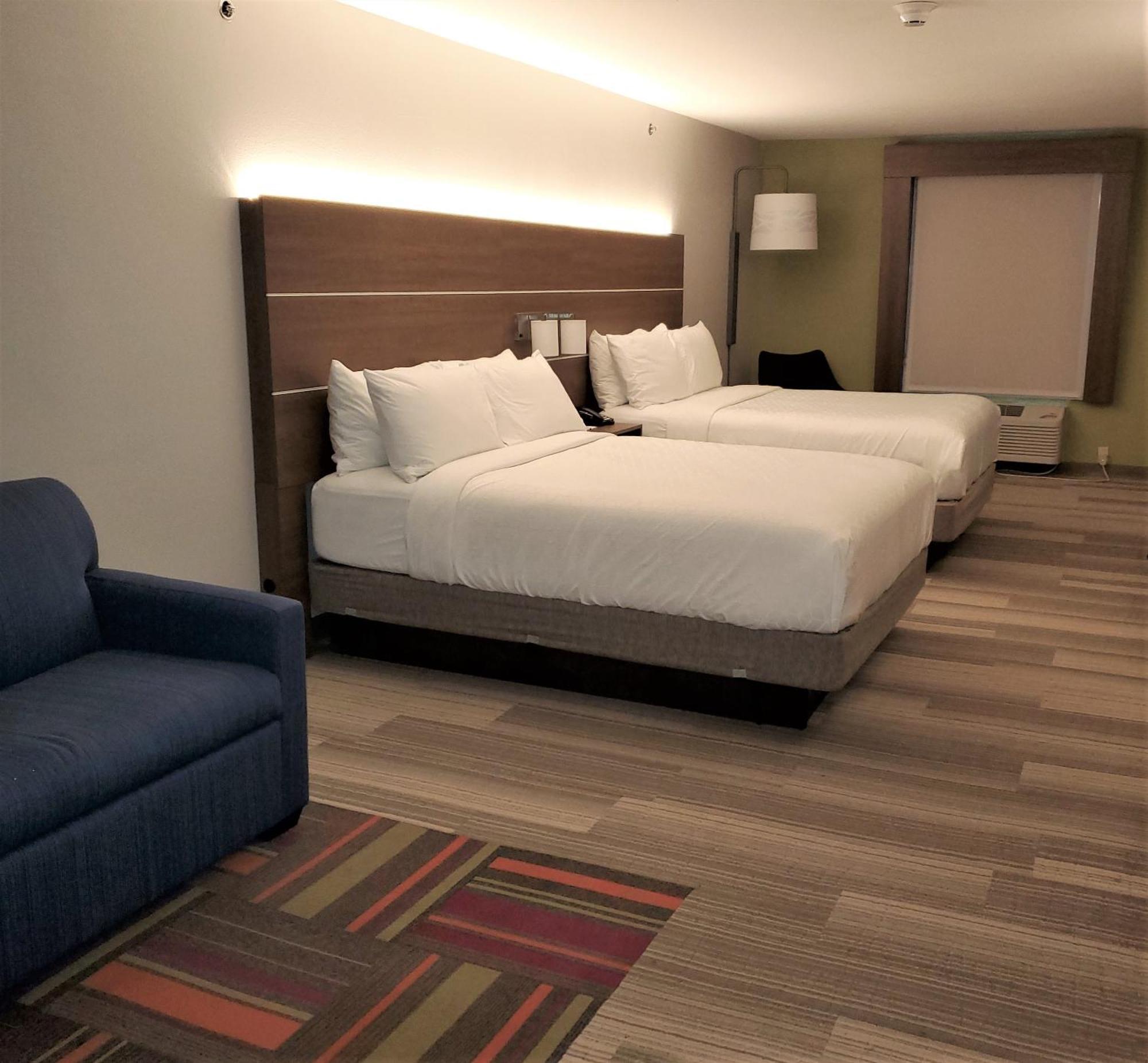 Holiday Inn Express & Suites San Antonio West Sea World Area By Ihg Экстерьер фото